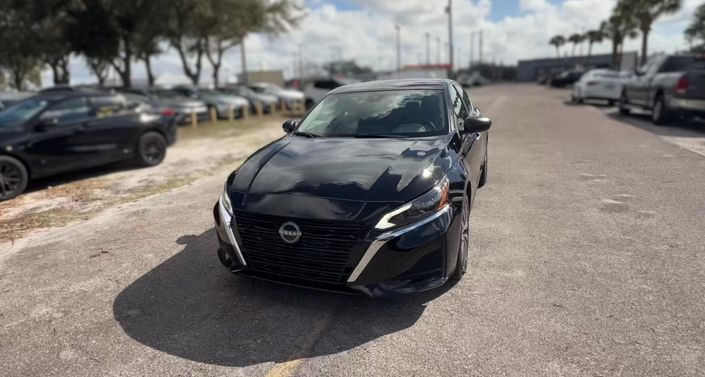 Thumbnail: 2025 Nissan Altima - 1