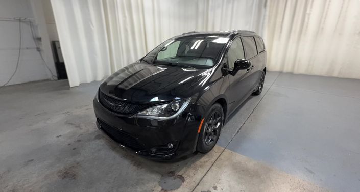 Thumbnail: 2020 Chrysler Pacifica - 1