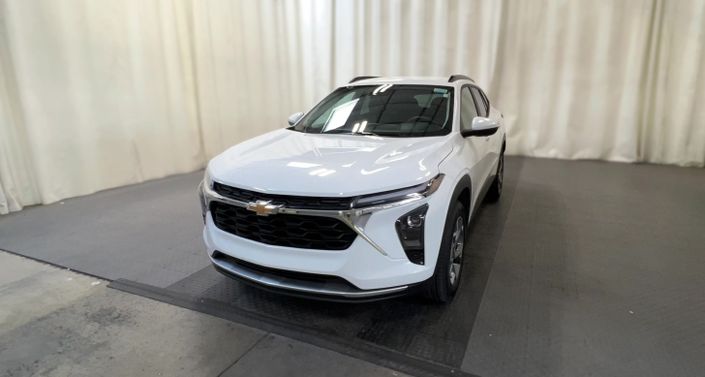 Thumbnail: 2025 Chevrolet Trax - 1