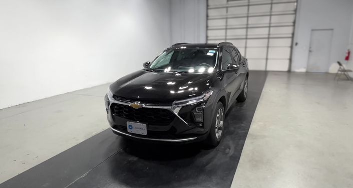 Thumbnail: 2025 Chevrolet Trax - 1