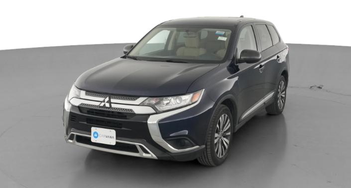 Thumbnail: 2020 Mitsubishi Outlander - 1