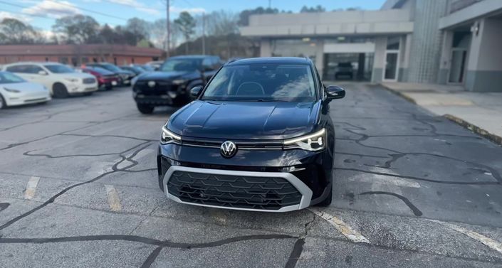 Thumbnail: 2025 Volkswagen Taos - 1