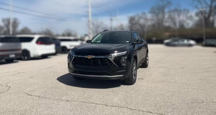 Thumbnail: 2025 Chevrolet Trax - 1
