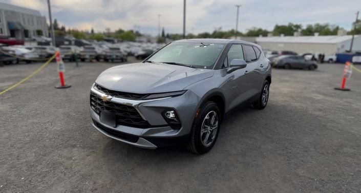 Thumbnail: 2025 Chevrolet Blazer - 1