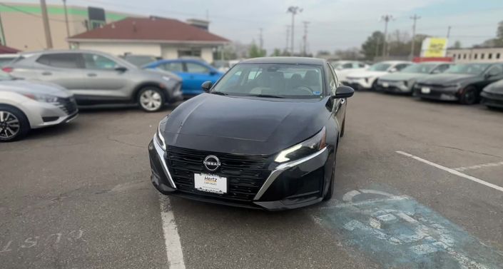 Thumbnail: 2025 Nissan Altima - 1