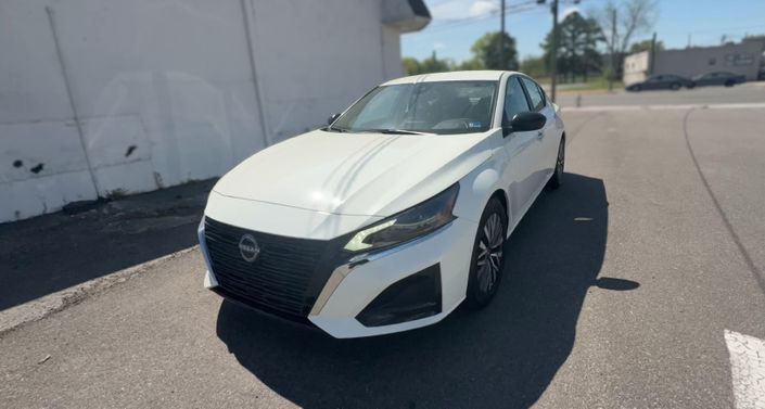 Thumbnail: 2025 Nissan Altima - 1