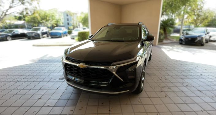 Thumbnail: 2025 Chevrolet Trax - 1