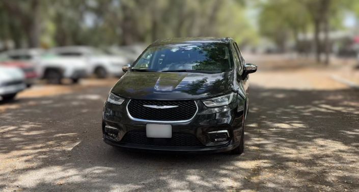 Thumbnail: 2023 Chrysler Pacifica - 1