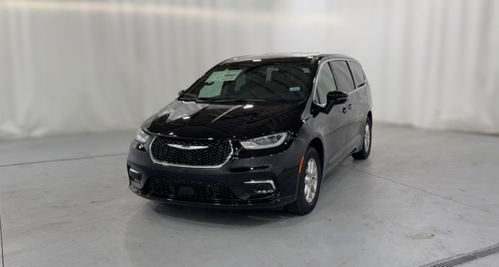 Thumbnail: 2026 Chrysler Pacifica - 1