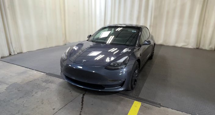 Thumbnail: 2022 Tesla Model 3 - 1