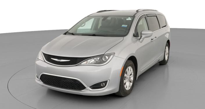 Thumbnail: 2019 Chrysler Pacifica - 1