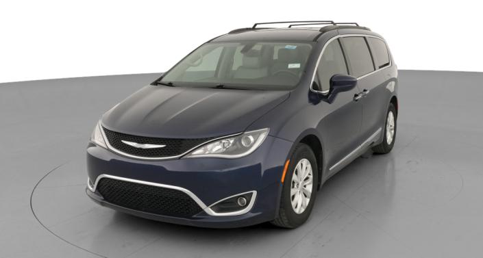 Thumbnail: 2017 Chrysler Pacifica - 1