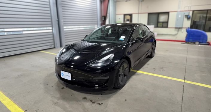 Thumbnail: 2022 Tesla Model 3 - 1