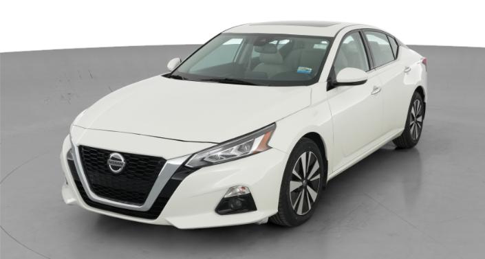 Thumbnail: 2019 Nissan Altima - 1