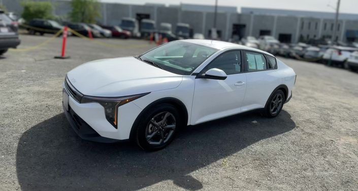 Thumbnail: 2025 Kia K4 - 1