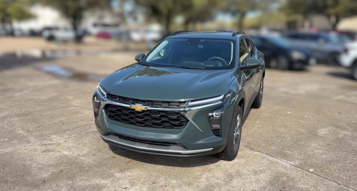 Thumbnail: 2025 Chevrolet Trax - 1