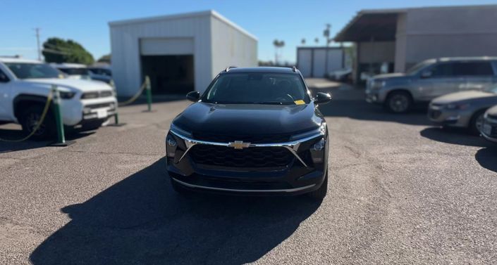 Thumbnail: 2025 Chevrolet Trax - 1