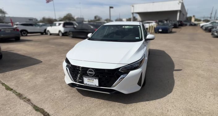 Thumbnail: 2025 Nissan Sentra - 1