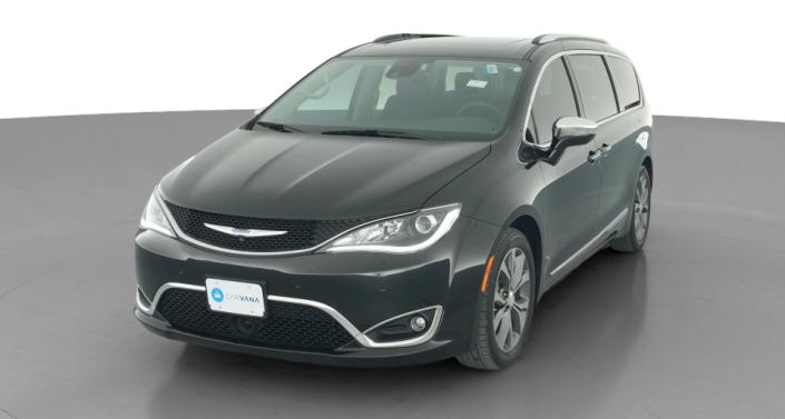 Thumbnail: 2018 Chrysler Pacifica - 1