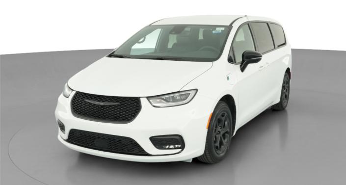 Thumbnail: 2024 Chrysler Pacifica - 1