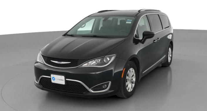 Thumbnail: 2019 Chrysler Pacifica - 1