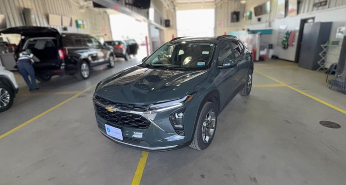 Thumbnail: 2025 Chevrolet Trax - 1