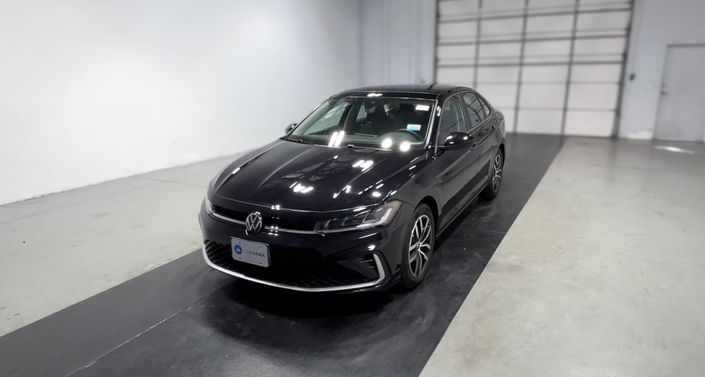 Thumbnail: 2025 Volkswagen Jetta - 1