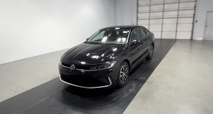 Thumbnail: 2025 Volkswagen Jetta - 1