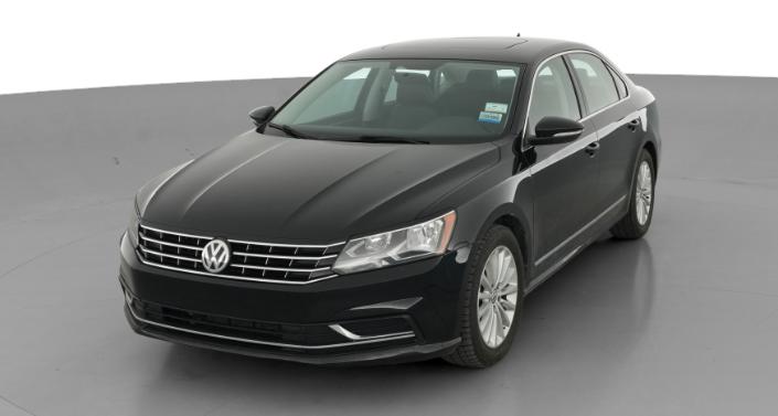 2016 Volkswagen Passat SE -
                  Lorain, OH