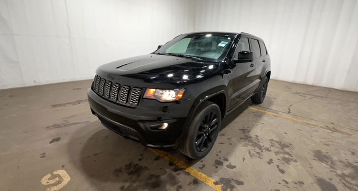 Thumbnail: 2020 Jeep Grand Cherokee - 1