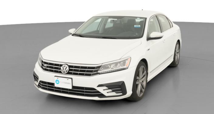 Thumbnail: 2017 Volkswagen Passat - 1