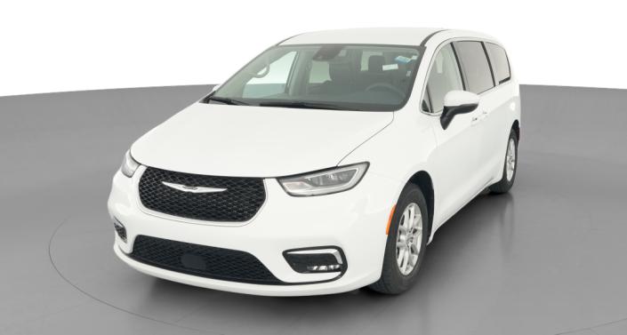 Thumbnail: 2023 Chrysler Pacifica - 1