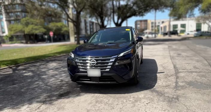 Thumbnail: 2025 Nissan Rogue - 1