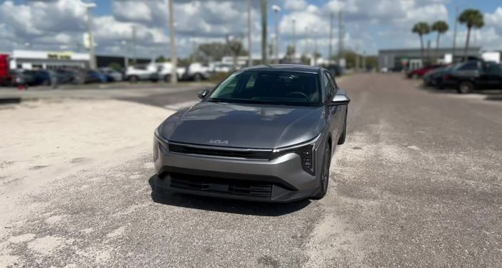 Thumbnail: 2025 Kia K4 - 1