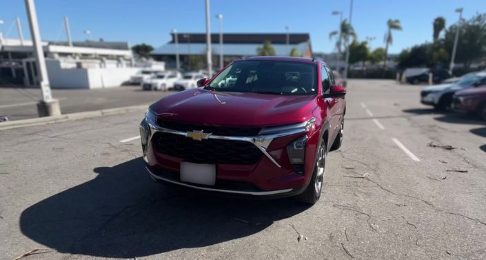 Thumbnail: 2025 Chevrolet Trax - 1