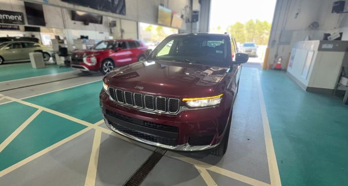 Thumbnail: 2023 Jeep Grand Cherokee L - 1