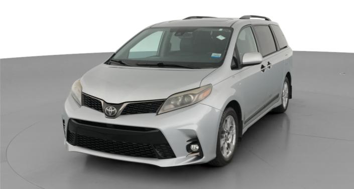 Thumbnail: 2019 Toyota Sienna - 1