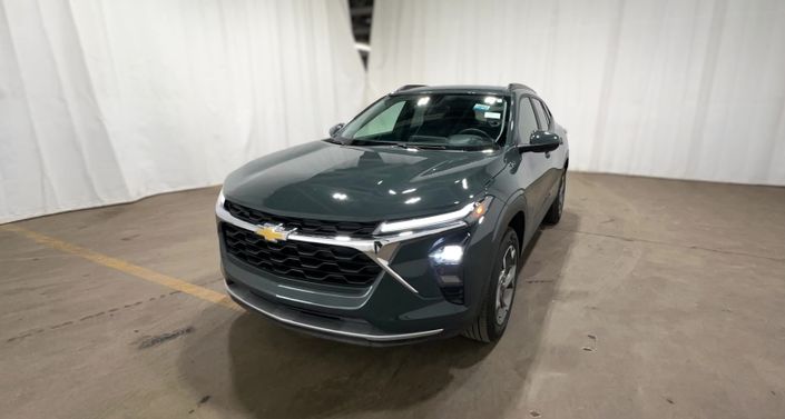 Thumbnail: 2025 Chevrolet Trax - 1