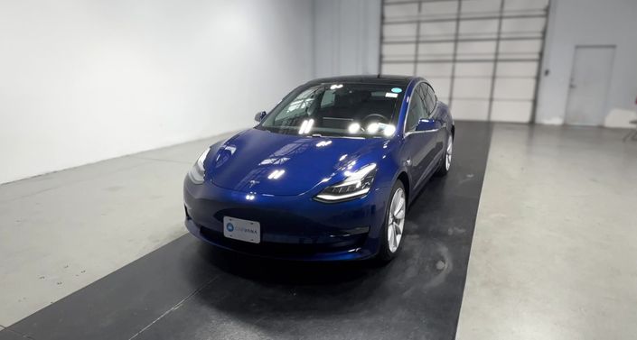 Thumbnail: 2019 Tesla Model 3 - 1