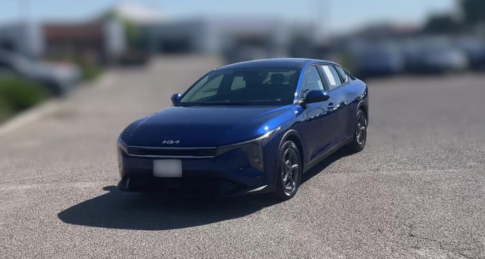 Thumbnail: 2025 Kia K4 - 1