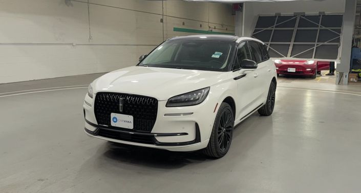 Thumbnail: 2023 Lincoln Corsair - 1