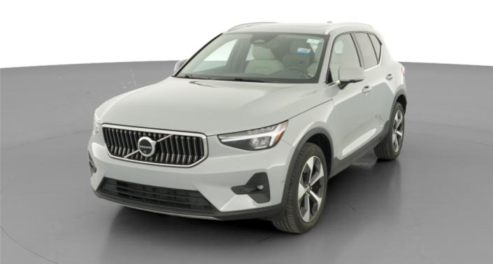 Thumbnail: 2024 Volvo XC40 - 1