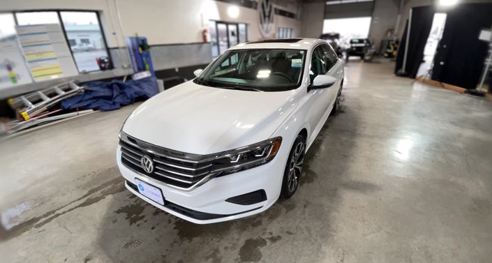 Thumbnail: 2022 Volkswagen Passat - 1