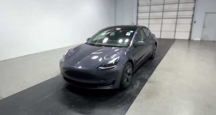 Thumbnail: 2021 Tesla Model 3 - 1
