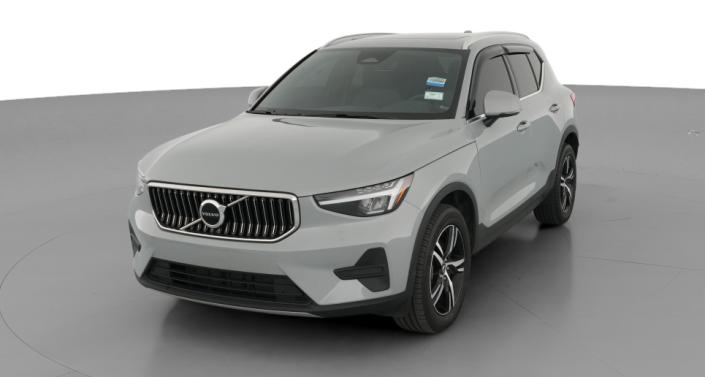Thumbnail: 2024 Volvo XC40 - 1
