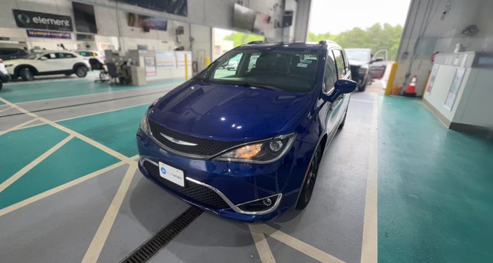 Thumbnail: 2018 Chrysler Pacifica - 1