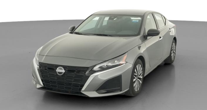 Thumbnail: 2025 Nissan Altima - 1