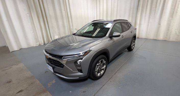 Thumbnail: 2025 Chevrolet Trax - 1