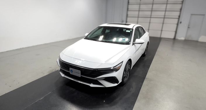 Thumbnail: 2025 Hyundai Elantra - 1