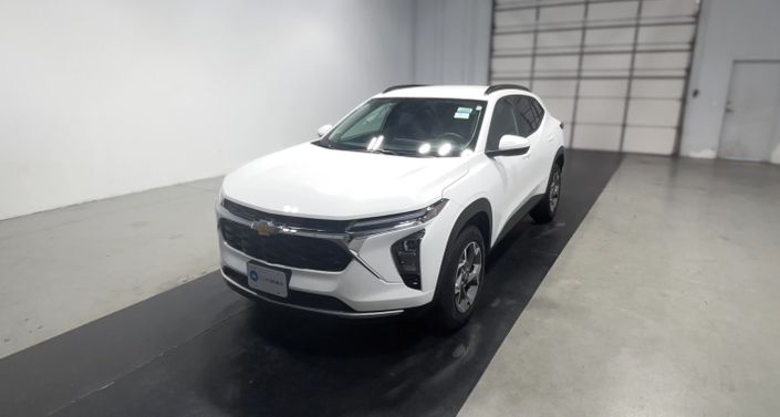 Thumbnail: 2025 Chevrolet Trax - 1